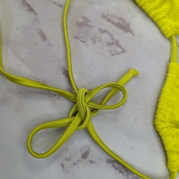 Good American Swim Top Women 1 2 S M Small Crinkle Tiny Ties Yellow Bikini - Picture 13 of 13